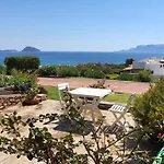 - Villaggio Terrata- Golfo Aranci Hébergement de vacances *