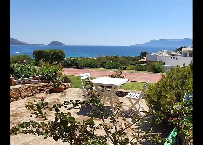 - Villaggio Terrata- Golfo Aranci Vakantiehuis *
