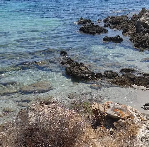 - Villaggio Terrata- Golfo Aranci Vakantiehuis *